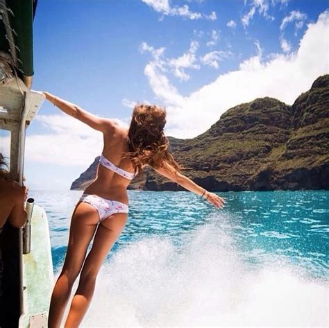 50 Best Bikini Bodies On Instagram To Get You Inspired For