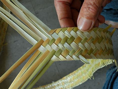 تضفير الخوص وعمل شرايط basket weaving patterns flax