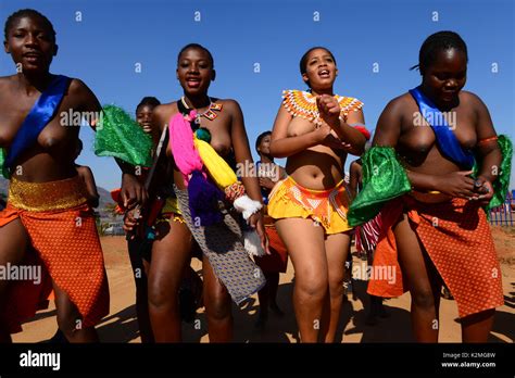 Swazilandia Umhlanga Reed Dance Fotografía De Stock Alamy