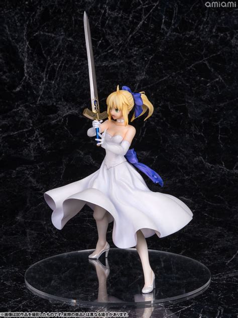Crunchyroll Saber Gets To Remain Standing While Wearing