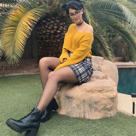 60 Hot Pictures Of Sssniperwolf Will Expedite An Enormous