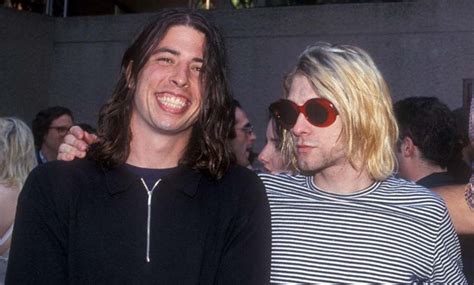 rare footage  dave grohl playing  nirvana   st time