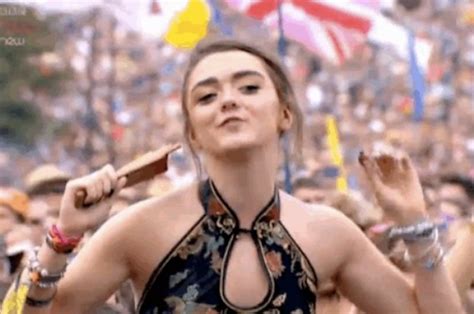 arya stark had the best time at glastonbury