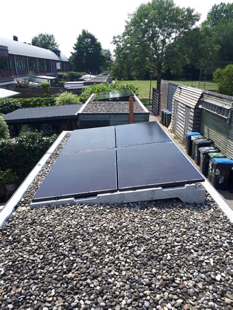 zonnepanelen voor plat dak nr  dual betonvoeten op  graden hellingshoek prijs met  btw