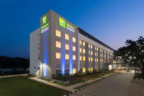 hotel features  brand  rooms    designed