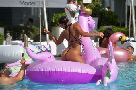 Xbiz Miami Topless Pool Party 37 Photos Thefappening