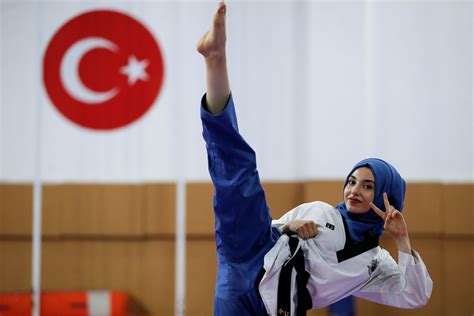 turkish athlete kubra dagli kicks   storm  winning gold