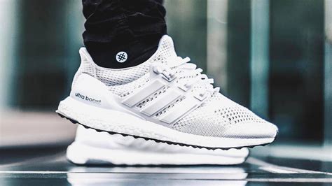 adidas ultra boost  triple white  making  legendary comeback  month  sole
