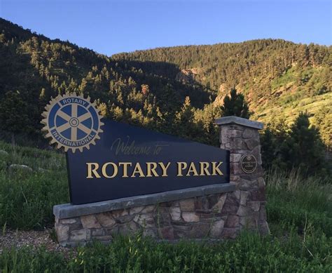 rotary park offers   hiking  capser wyoming