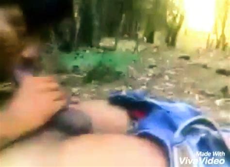 desi gay blowjob video of an outdoor junglee sucking session indian gay site