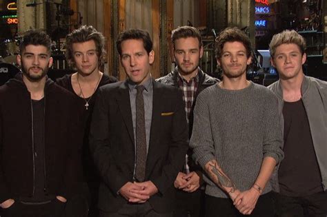 Snl Recap Paul Rudd Hosts With Hunks