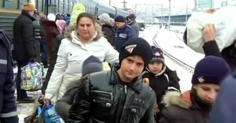 Ukraine S Refugees From Embattled East Escape To Kiev The New York Times