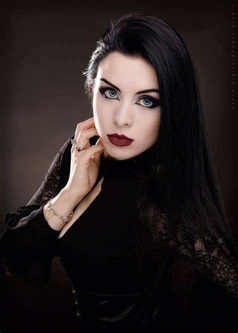 gothicandamazing gothic fashion goth beauty dark beauty