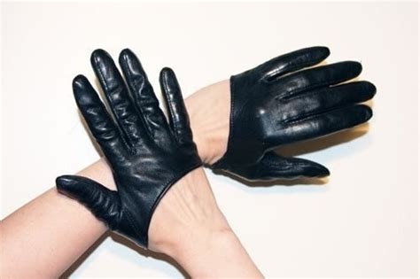 Sex And The City Half Scoop Gloves · How To Make Gloves