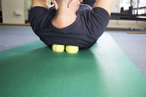 6 Home Friendly Diy Lower Back Pain Treatments You Could Do At Home