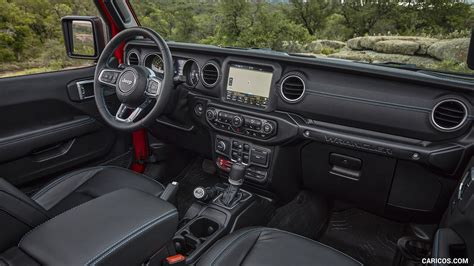 jeep wrangler rubicon xe interior