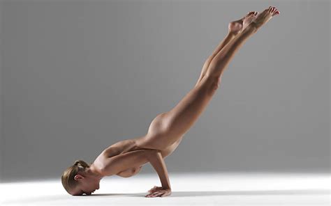 nude yoga instructor poses in her favorite positions 37