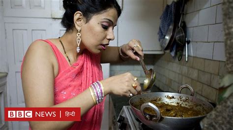 भारत में महिलाओं के घरेलू कामकाज का मेहनताना अगर होता तो कितना bbc