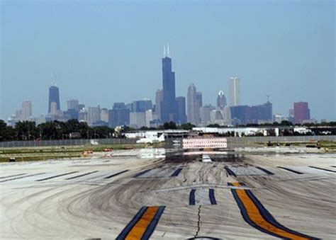 chicago midway midway airport chicago midway international airport  kind  town