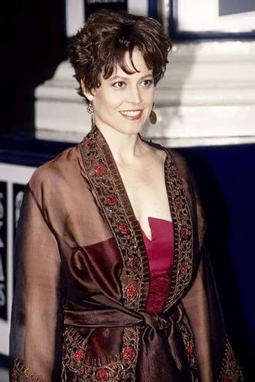 Sigourney Weaver Nude And Sexy Pics And Sex Scenes Scandal
