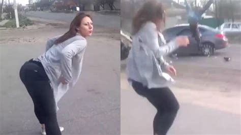 twerking woman distracts drivers  head  crash