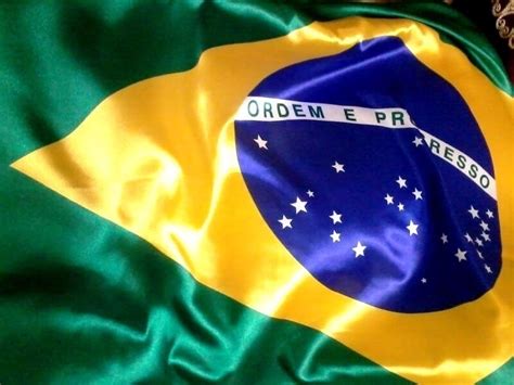 Lindíssima Bandeira Do Brasil 1 50 X 1 00mt R 29 99 Em Mercado Livre