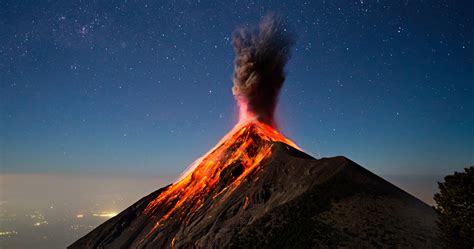 central american volcanoes   spectacular eruptions wired