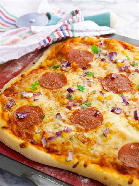 thin crust pizza dough recipe pizza recipes homemade pizza toppings homemade thin crust pizza