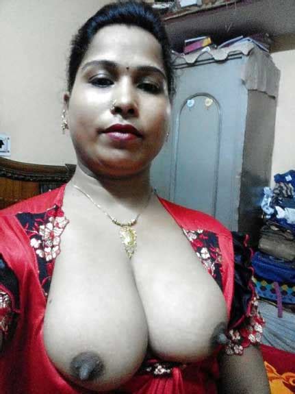 Telugu Womam Ke Busty Boobs Aur Big Nipples – Antarvasna