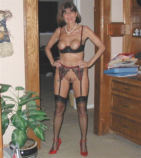 photo sexy mature ladies clothed unclothed etc page 375 lpsg