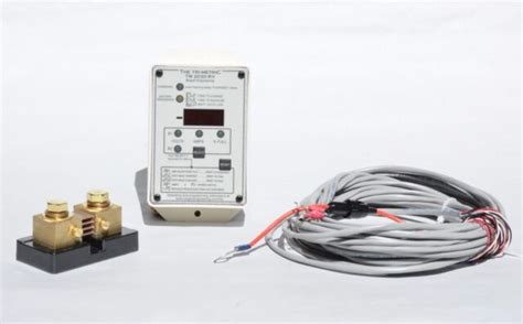 bogart trimetric  rv solar battery monitor meter   amp shunt fuse cable ebay