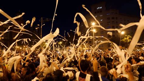 cars set alight  protests erupt  barcelona  jailed separatist