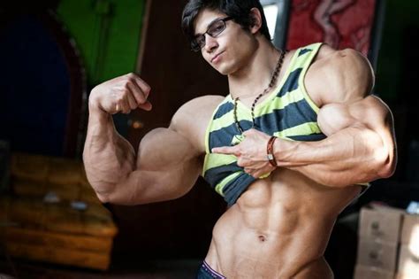 cocky muscle muscle morphs roleplayer