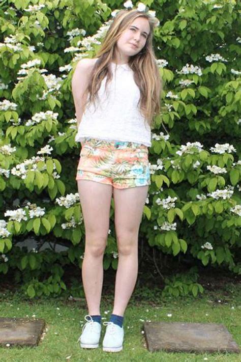 7 ways to wear printed shorts teen vogue