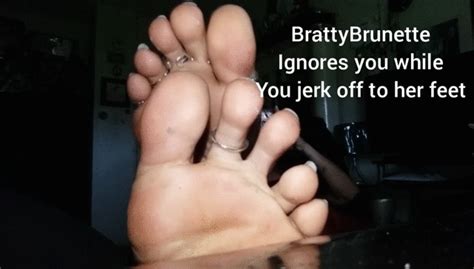 Lola Loves Fetish Clips Bratty Brunette Worship Jerkoff To My Soles