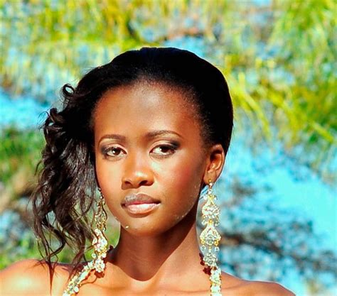 Nicole Gaelebale Botswana Miss Earth 2014 Contestant