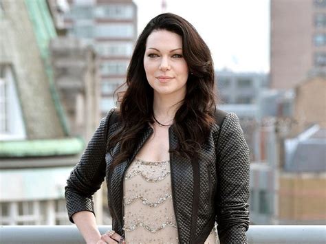 orange is the new black star laura prepon ties the knot express and star