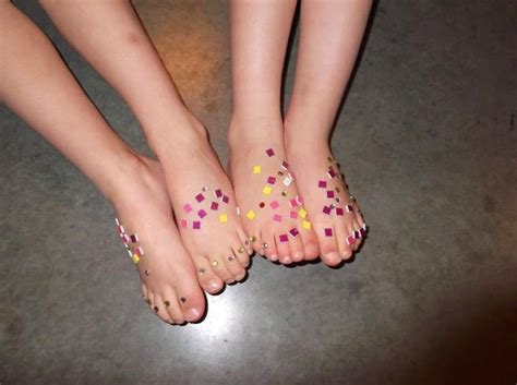 teen feets