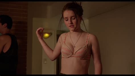 kaitlyn dever nuda ~30 anni in dimmi quando