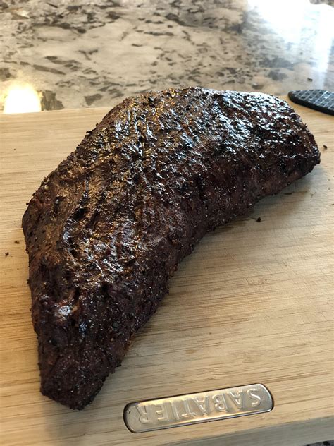 resting my grilled [costco] dry rubbed tri tip steak