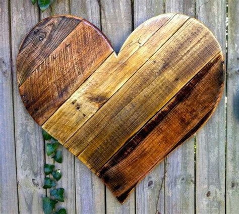 recycled wood heart wood hearts wood projects wood pallets