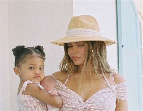 tropical getaway from kylie jenner and stormi webster s twinning