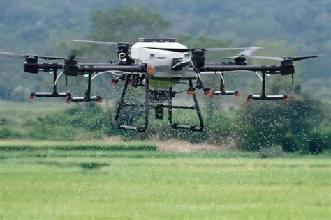 drone agricola dji agras  maquinac
