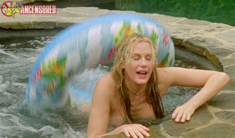 naked daryl hannah in keeping up with the steins