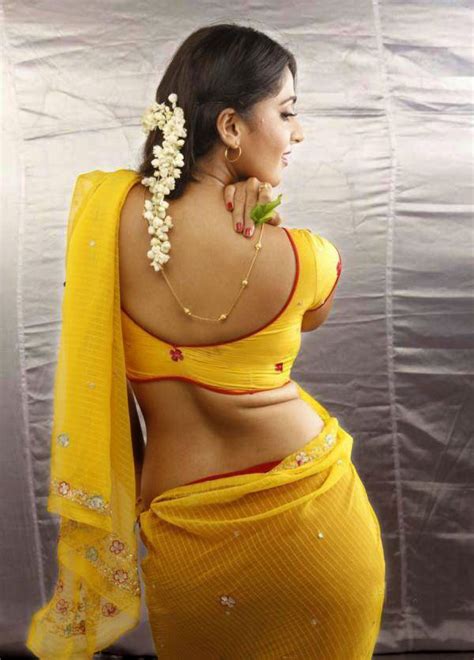 top 10 beautiful aunty images englandiya