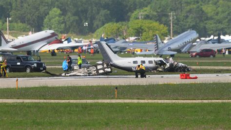 plane crashes  eaa passengers injured