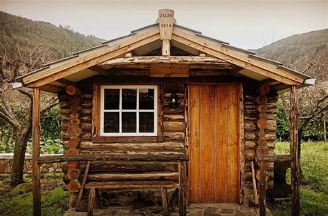 beautiful tiny cabins