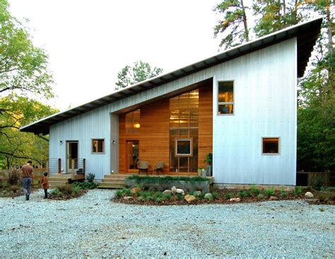 modern metal    saltbox house