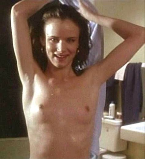 celebrity nude and famous juliette lewis small tiny tits celeb exposed topless 1
