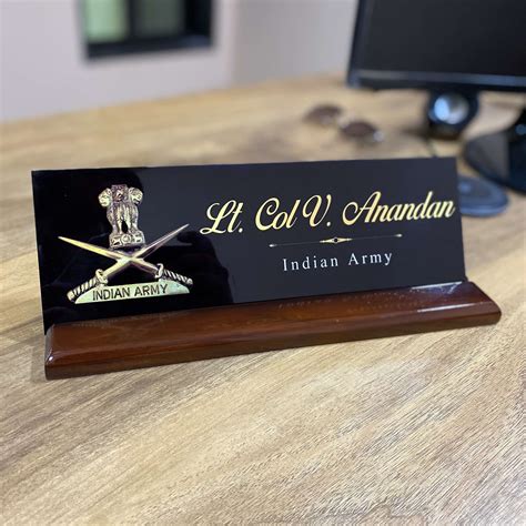 printed desk  plate corporate office nameplates royal gifts